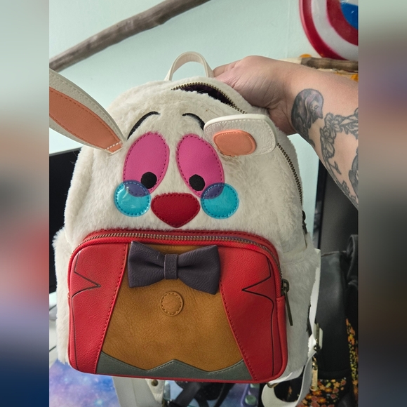 Disney White Rabbit Alice In Wonderland Backpack - Picture 1 of 2